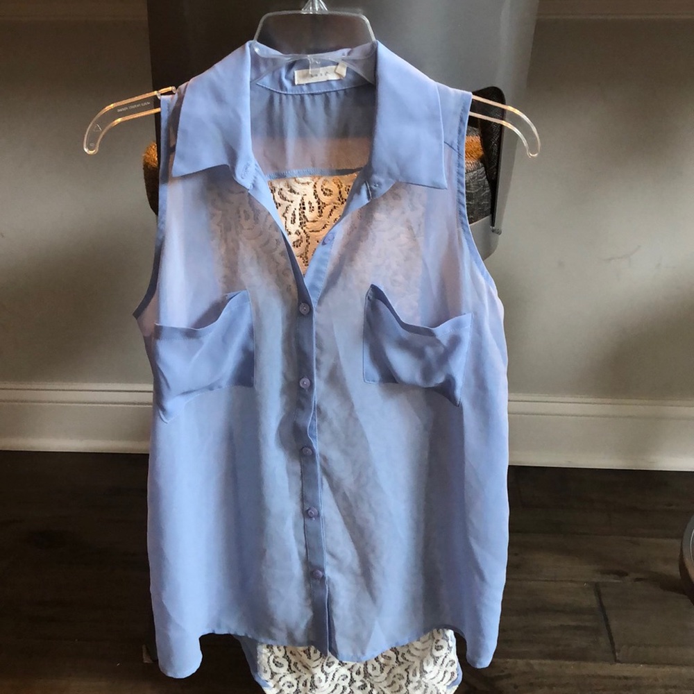 Sleeveless button down shirt